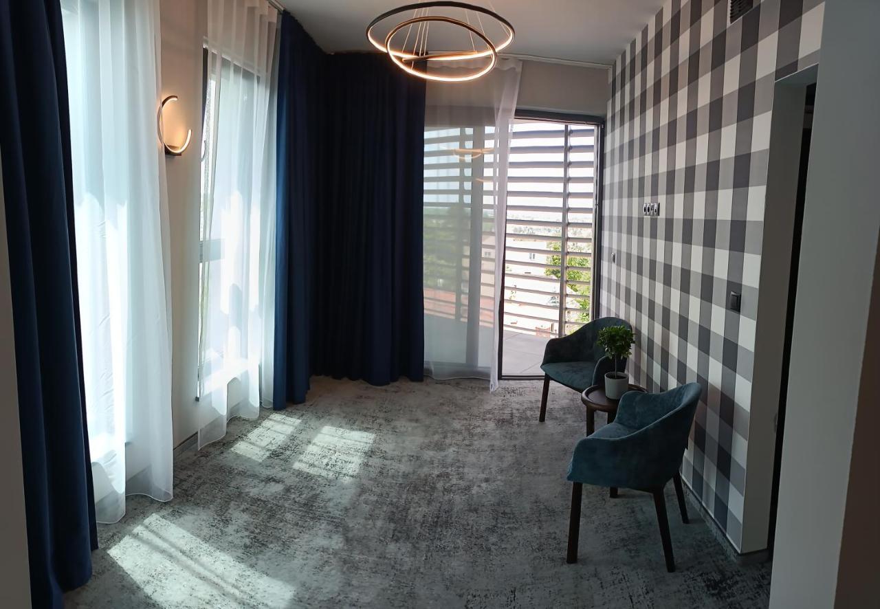 Hotel Sanova Jarosław Kültér fotó